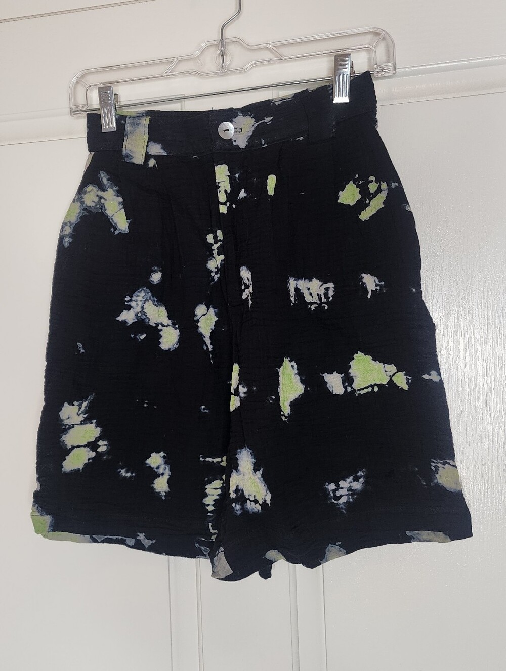 NWT La Detresse Tie-Dye High-Waisted Relaxed Shorts Black Lime XS
